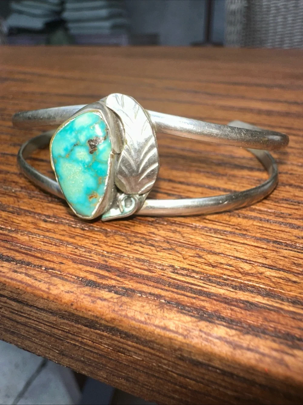 Vintage Native American HandMade Turquoise Sterling Silver Cuff Bracelet